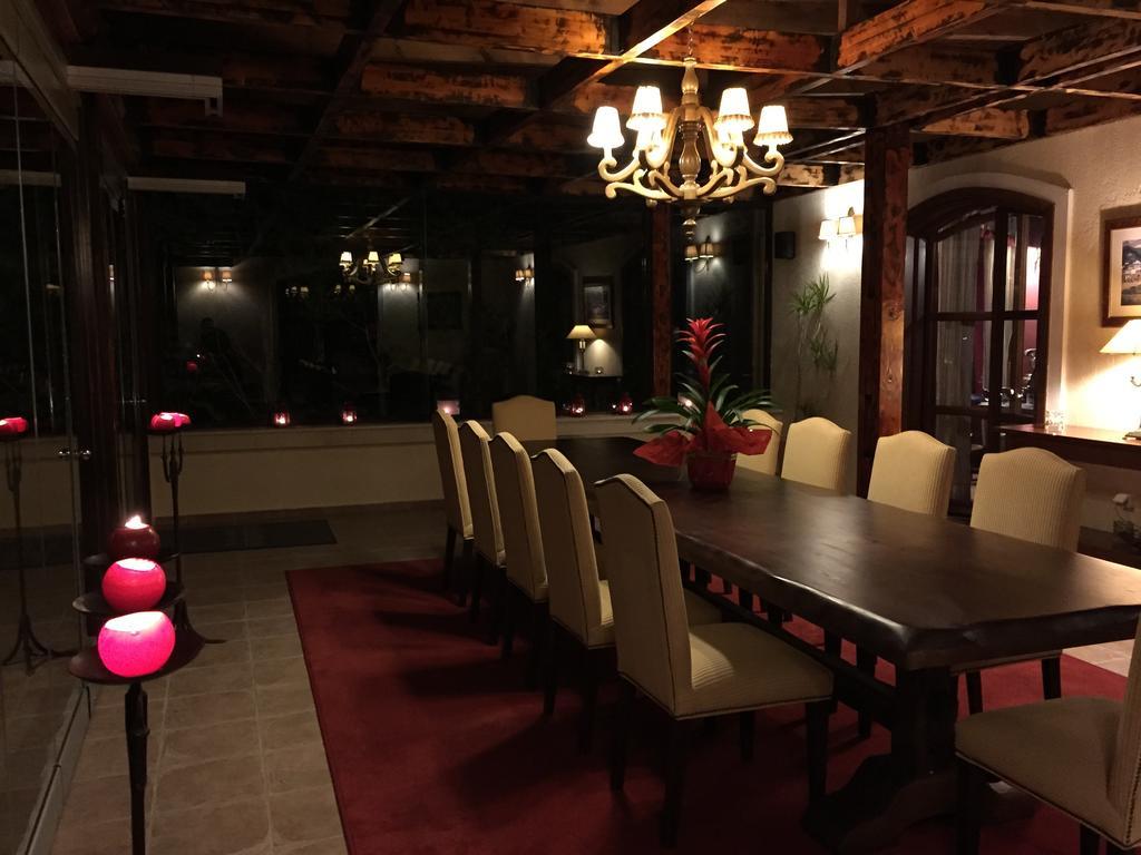Rocabella Hellinikon Country Hotel Exteriör bild
