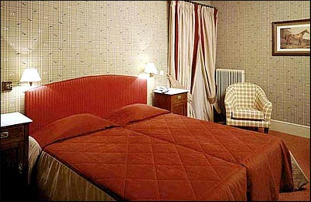 Rocabella Hellinikon Country Hotel Exteriör bild